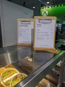 Geld sparen auf der Gamescom 2025: Mit diesen praktischen Spartipps zu Verpflegung, Anreise und Unterkunft wird dein Messebesuch günstiger und entspannter!